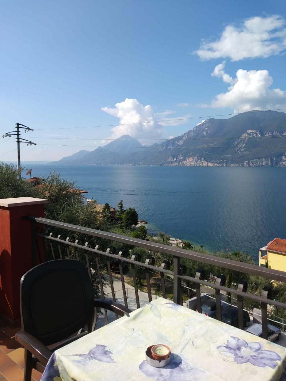 B&B Lil Brenzone sul Garda Luaran gambar